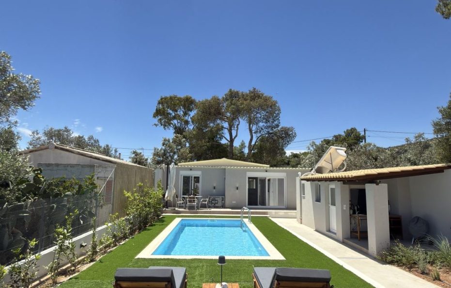 Serenity Privé Pool & Garden with BBQ Villa