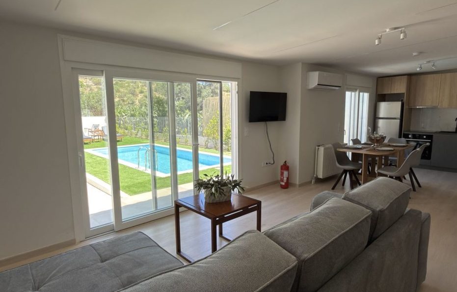 Serenity Privé Pool & Garden with BBQ Villa